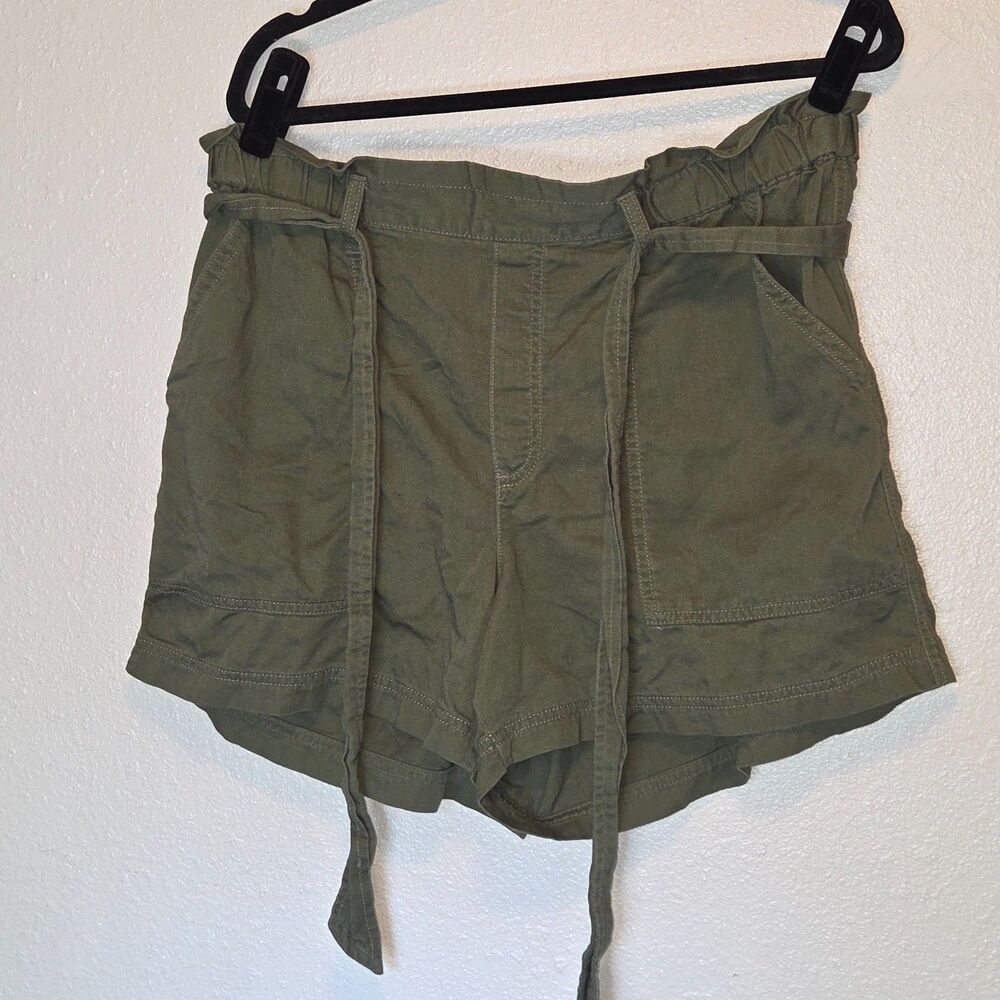 GAP Olive Green High Waisted Paperbag Utility Shorts Belted Large